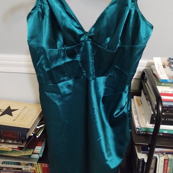 3 set shein silk short dresses - Picture 4 of 6